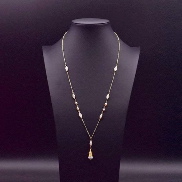 Wholesale Handmade Drop Shape Retro Pearl Long Necklace For Women With Metal And Water Wave Chain