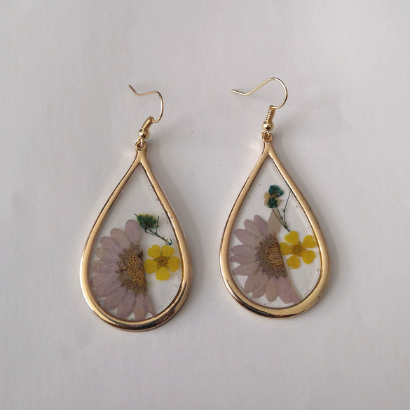 Wholesale Handmade Electroplated Alloy Dried Flower Earrings For Women