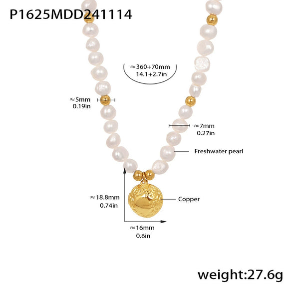Wholesale Handmade Freshwater Pearl And Copper Plated Gold Collarbone Necklace With Geometric Pattern And Light Luxury Style