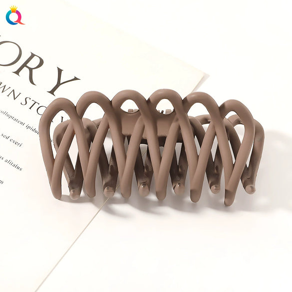 Wholesale Handmade Geometric Fence Cut Out Spray Paint Women's Gripper Large Shark Clip