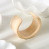 Wholesale Handmade Geometric Retro Offwhite Textured Wide Open Resin Bracelet Jewelry For Women