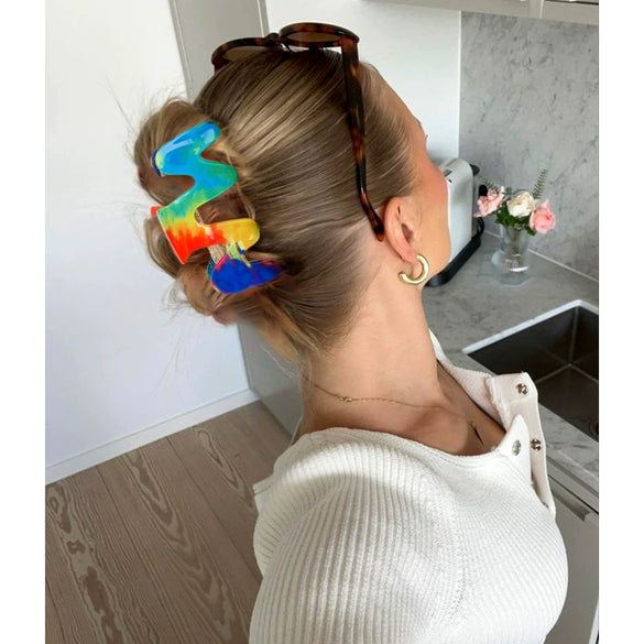 Wholesale Handmade Minimalist Pvc Mshaped Dopamine Rainbow Hair Clips For Women