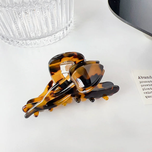 Wholesale Handmade Sweet Style Acetic Acid Women's Flower Shark Hair Clip