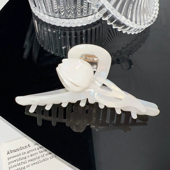 Wholesale Handmade Sweet Style Acetic Acid Women's Flower Shark Hair Clip