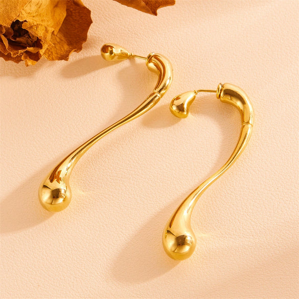 Wholesale Heart Pattern Stainless Steel And Titanium Steel Long Drop Earrings 18K Gold Plated For Women