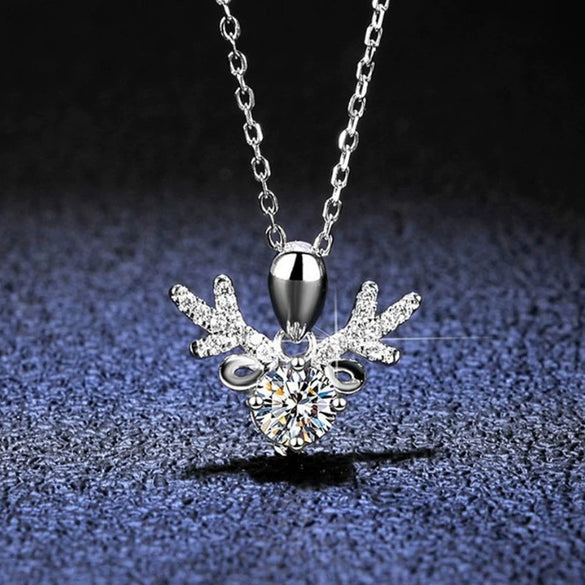 Wholesale Heart Shaped Cow Head Pendant Necklace With Little Red Riding Book Quick Hand Shake Voice 1 Karat Moissanite Silver And White Copper Plated Platinum