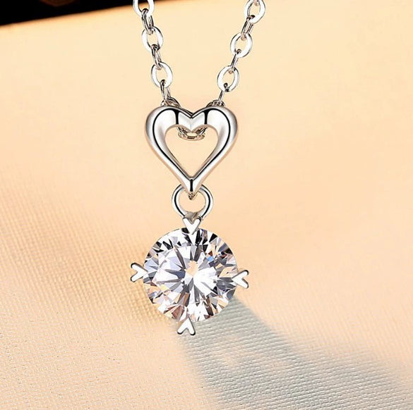 Wholesale Heart Shaped Cow Head Pendant Necklace With Little Red Riding Book Quick Hand Shake Voice 1 Karat Moissanite Silver And White Copper Plated Platinum