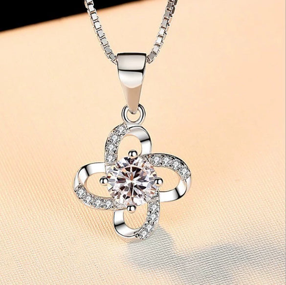 Wholesale Heart Shaped Cow Head Pendant Necklace With Little Red Riding Book Quick Hand Shake Voice 1 Karat Moissanite Silver And White Copper Plated Platinum