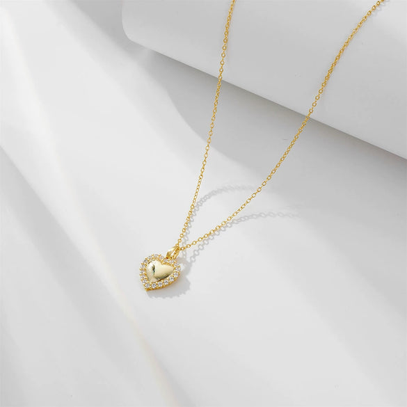 Wholesale Heart Shaped Diamond Inlaid Sterling Silver Pendant Necklace For Women With Cross Chain