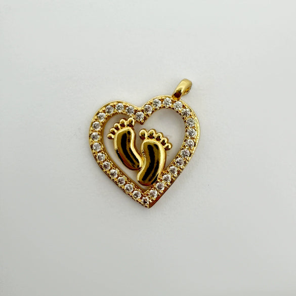 Wholesale Heartshaped Goldplated Copper Pendant Charms With Colorful Zircon Inlay Diy Jewelry Accessories For Women