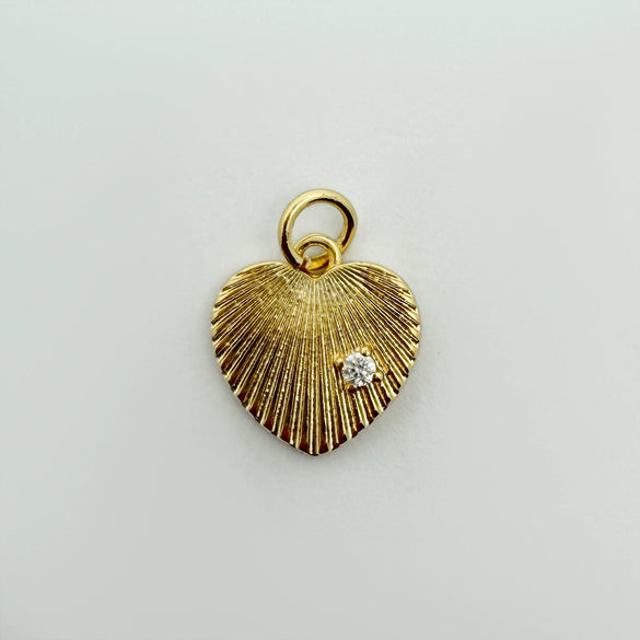 Wholesale Heartshaped Goldplated Copper Pendant Charms With Colorful Zircon Inlay Diy Jewelry Accessories For Women