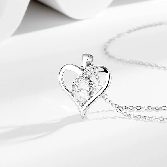 Wholesale Heartshaped Necklace S925 Sterling Silver Light Luxury Style