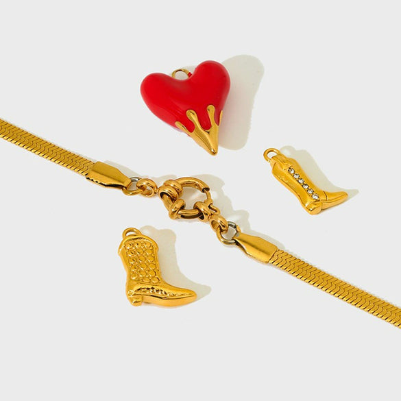 Wholesale Heartshaped Oildripping Totem Retro Stainless Steel Pendant Jewelry For Women