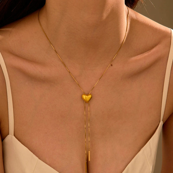 Wholesale Heartshaped Titanium Steel Necklace With 18K Gold Plated Stainless Steel Tassel Yshaped Chain Fashionable Design