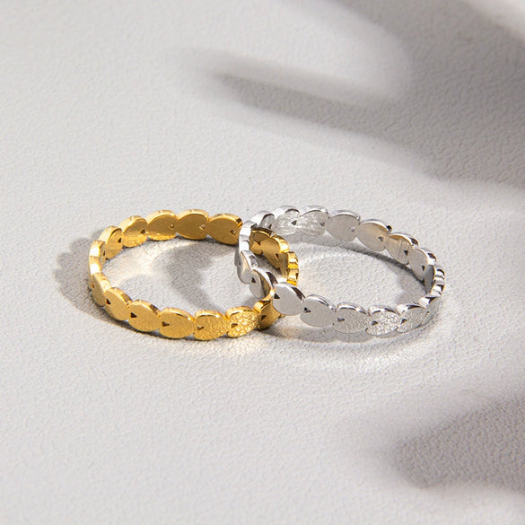 Wholesale Heartshaped Titanium Steel Women's Ring With Electroplating