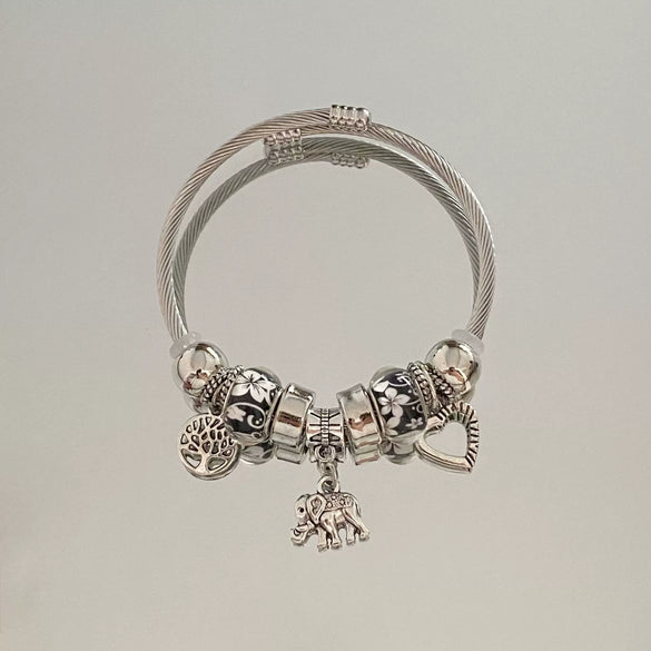 Wholesale High End Elephant Pendant Bracelet With Electroplating Stainless Steel Material
