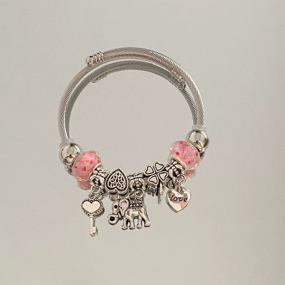 Wholesale High End Elephant Pendant Bracelet With Electroplating Stainless Steel Material