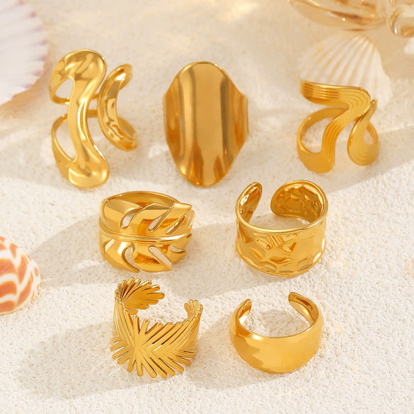 Wholesale High Grade Stainless Steel Irregular Geometric Joint Ring For Women With Electroplating Treatment