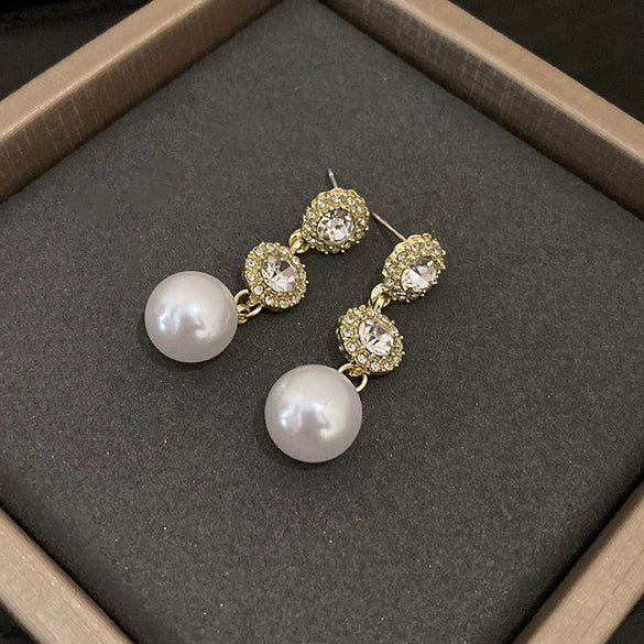 Wholesale Highend Feel Geometric Pearl Zircon Earrings With Electroplating