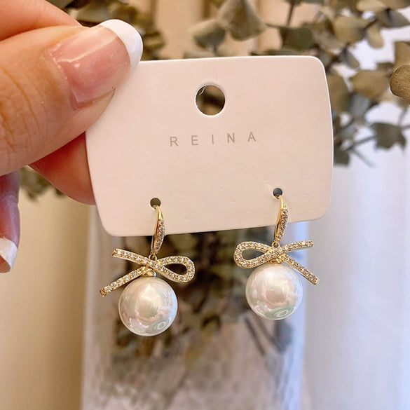 Wholesale Highend Feel Geometric Pearl Zircon Earrings With Electroplating