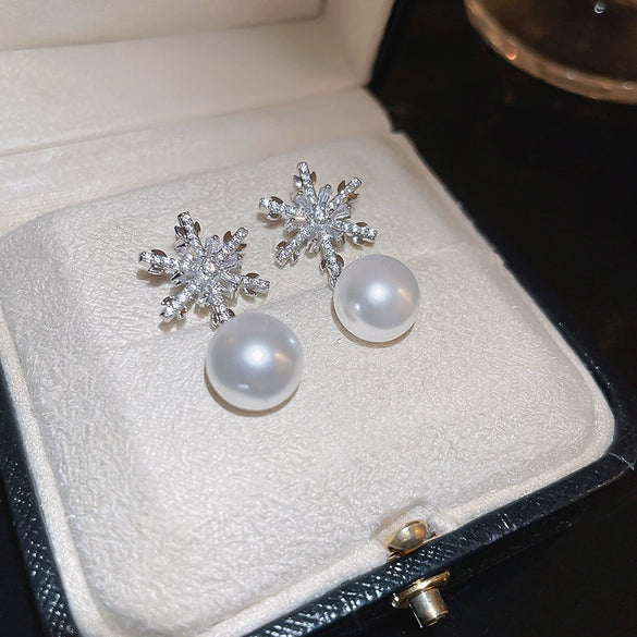 Wholesale Highend Feel Geometric Pearl Zircon Earrings With Electroplating