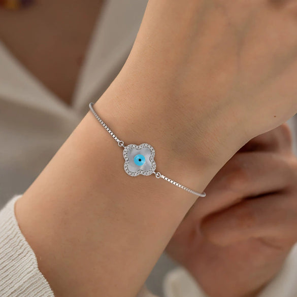 Wholesale Highend Fourleaf Clover 925 Silver Bracelet With Electroplating For Women