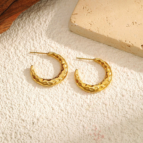 Wholesale Highend Geometric Cshaped Stainless Steel Metal Earrings For Women With Pvd Furnace Vacuum Real Gold Plating