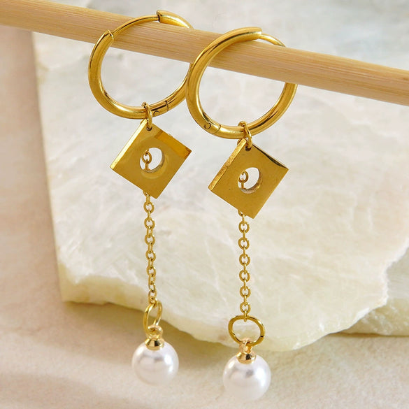 Wholesale Highend Geometric Pearl Stainless Steel Electroplated Earrings For Women