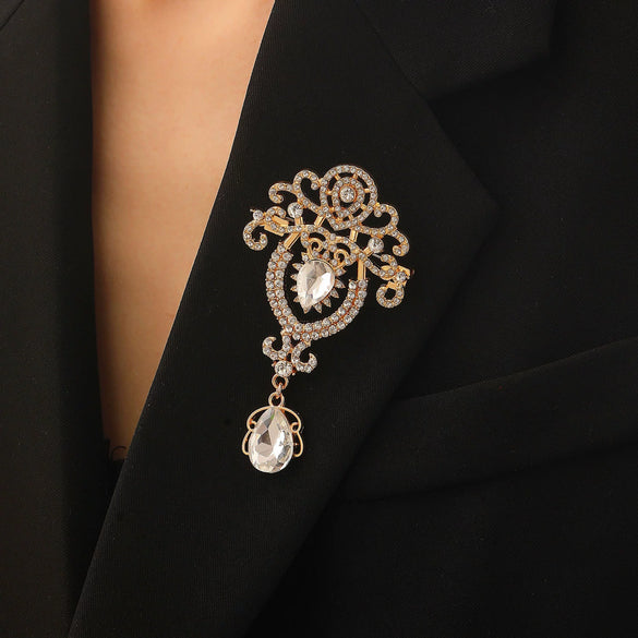 Wholesale Highend Luxury Alloy Full Diamond Carved Flower Crown Drop Shape Brooch Unisex Accessory Set With Diamonds