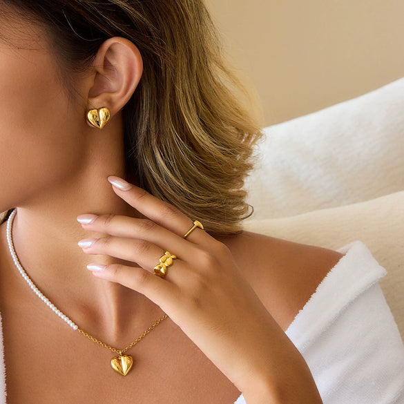 Wholesale Highend Minimalist Electroplated Stainless Steel Heart Shape Earrings For Women