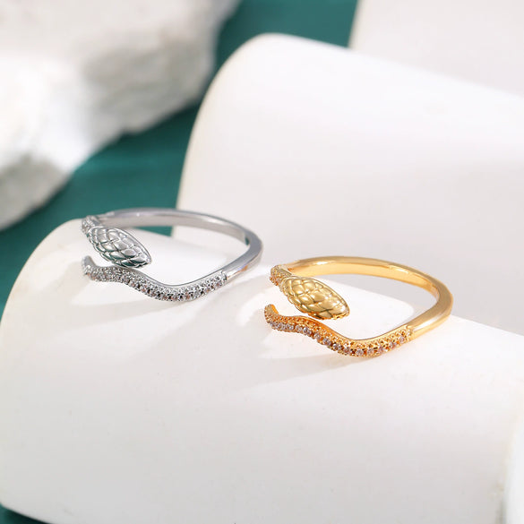 Wholesale Highend Snakeshaped Opening Ring For Women Inlaid With Zircon Copper Material Animal And Zodiac Pattern