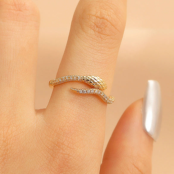 Wholesale Highend Snakeshaped Opening Ring For Women Inlaid With Zircon Copper Material Animal And Zodiac Pattern