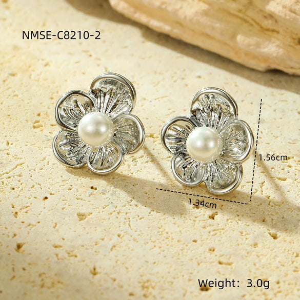 Wholesale Highend Stainless Steel Geometric Flower Earrings For Women With Electroplating Treatment Fashion Design