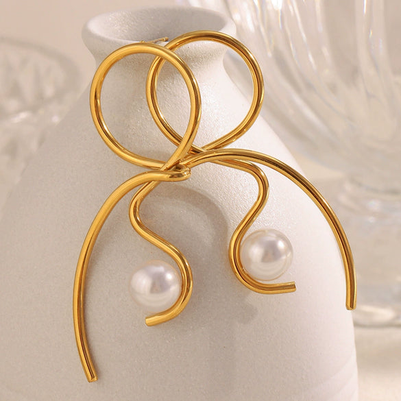 Wholesale Highend Women's Stainless Steel 18K Gold Plated Geometric Knotted Line Imitation Pearl Earrings