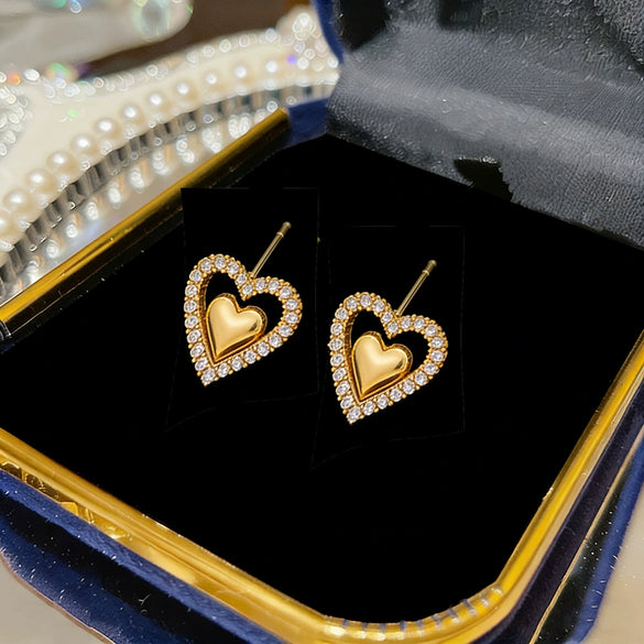 Wholesale Highquality Diamondstudded Hollow Heartshaped Brass And Copper Earrings For Women