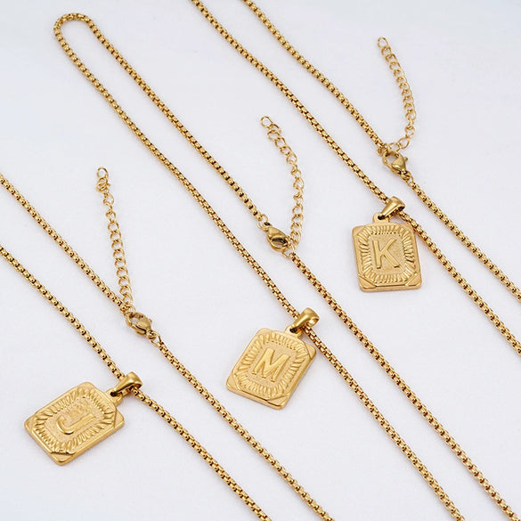 Wholesale Hip Hop 316L Stainless Steel Letter Pendant Necklace With Pearl Chain And Electroplating Treatment