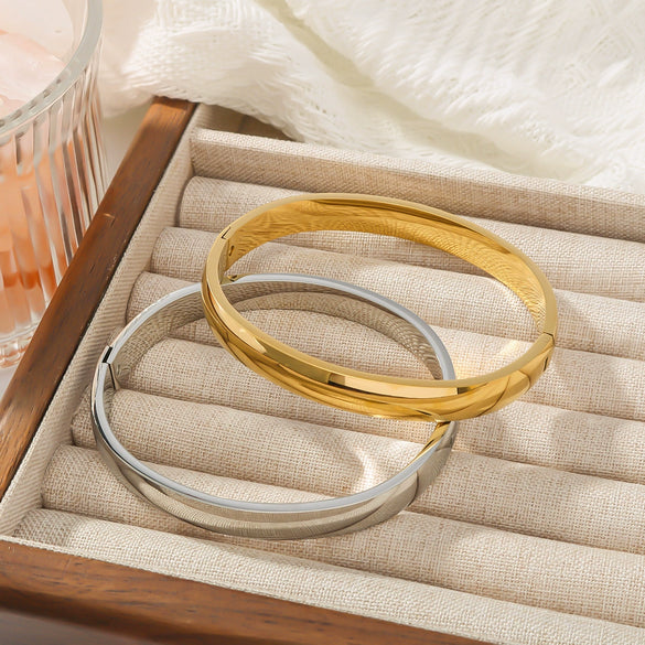 Wholesale Hiphop Metal Simple Geometric Bracelet And Ring Set For Women Stainless Steel With Electroplating