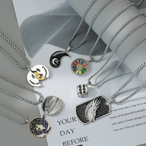 Wholesale Hiphop Personality Pendant Titanium Steel Necklace With Geometric Design For Men And Women