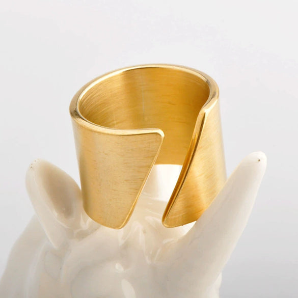 Wholesale Hiphop Simple Stainless Steel And Titanium Steel Bevel Open Ring For Female With Fruit Pattern And Electroplating Process