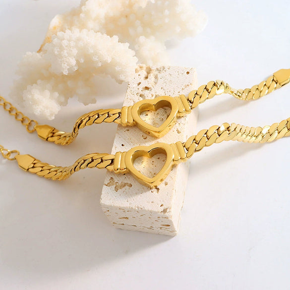 Wholesale Hiphop Style 316L Stainless Steel Goldplated Geometric Hollow Love Bracelet For Women