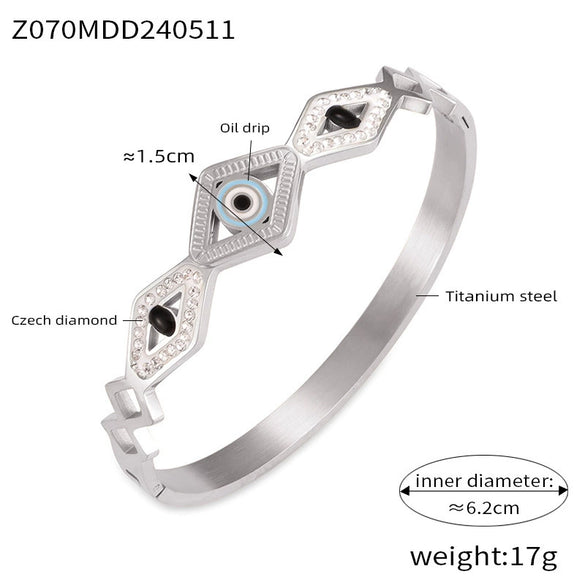 Wholesale Hollow Jewelry Devil's Eye Tree Of Life Diamond Design Sense 316L Stainless Steel Goldplated Bracelet