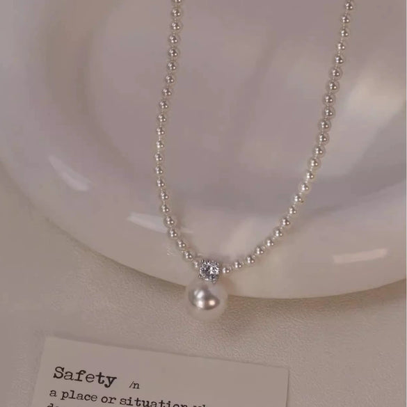 Wholesale Imitation Pearl And Alloy Necklace Retro Style Electroplating Beaded Chain For Women