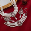 Wholesale Imitation Pearl Beaded Clavicle Necklace With Flower Pattern And Rhinestone Pendant In Retro Style For Women