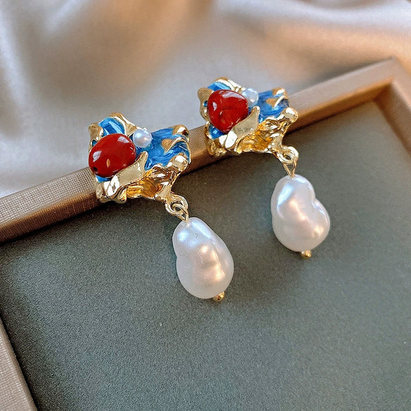 Wholesale Imitation Pearl Drop Shape Earrings French Retro Style Set With Pearls For Women