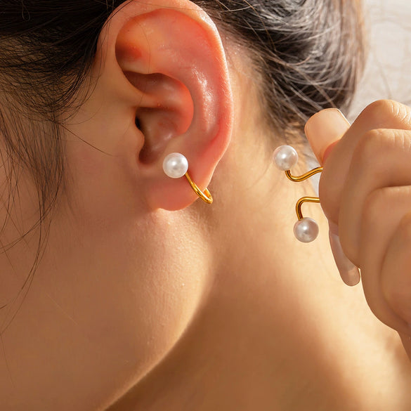 Wholesale Imitation Pearl Ear Clip Cold Niche Style Titanium Steel 18K Gold Plated Geometric Design
