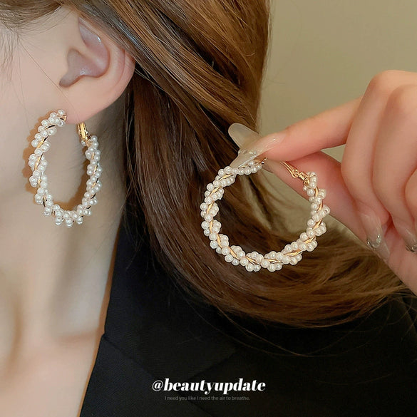 Wholesale Imitation Pearl Geometric High Sense Set With Pearls Earrings For Women