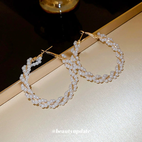 Wholesale Imitation Pearl Geometric High Sense Set With Pearls Earrings For Women