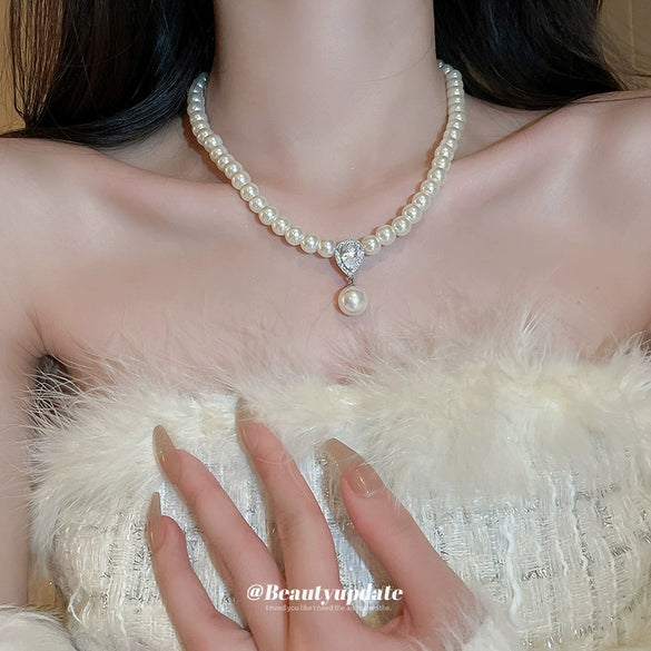 Wholesale Imitation Pearl Geometric Water Drop Pendant Handmade Necklace For Women Elegant Light Luxury Jewelry