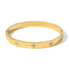 Wholesale Inlaid Diamond Fourleaf Clover Buckle Titanium Steel 18K Electroplated Bracelet