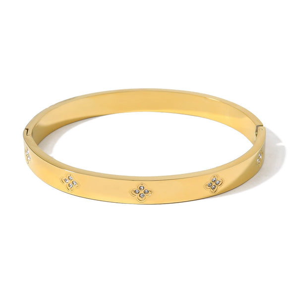 Wholesale Inlaid Diamond Fourleaf Clover Buckle Titanium Steel 18K Electroplated Bracelet